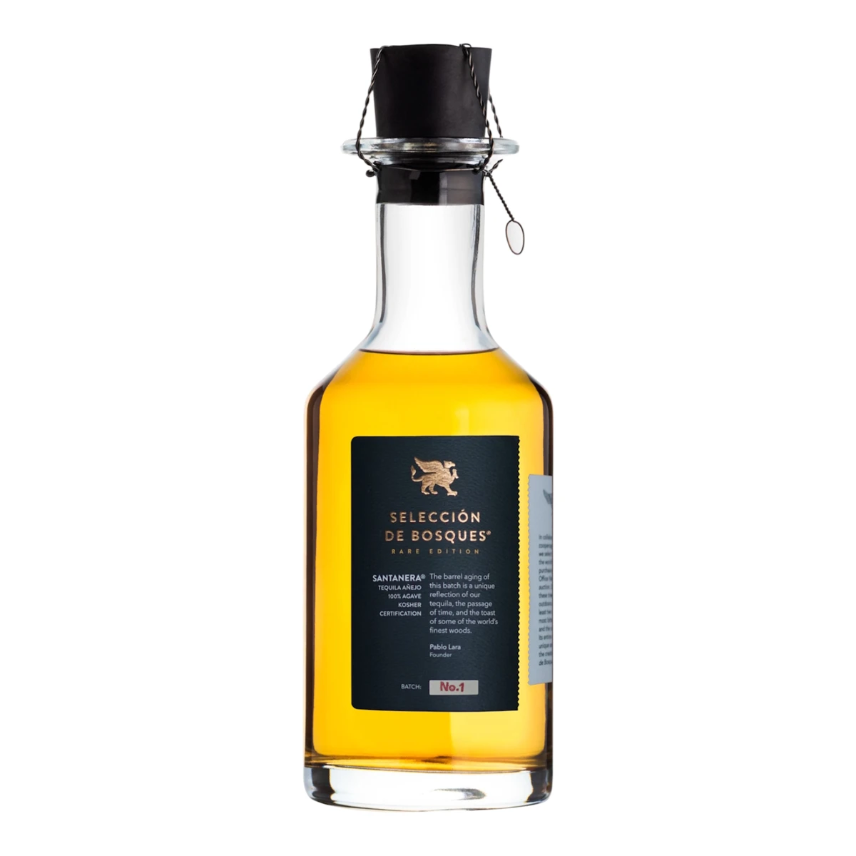 Bottle of Santanera Selección De Bosques Añejo